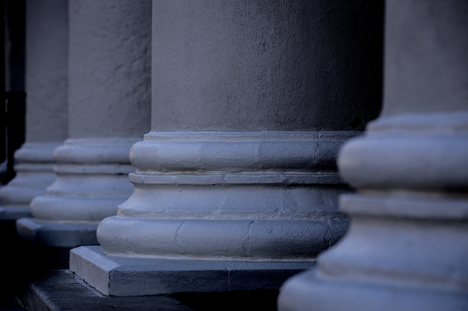 The columns of Founders Hall on the Athens State campus